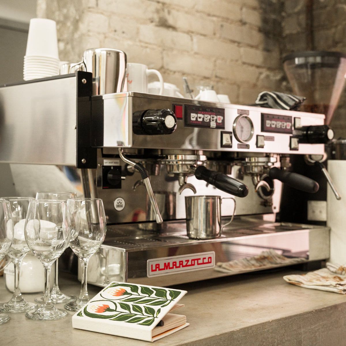 Nem de Lá, Nem de Cá: Film Screening + Conversation